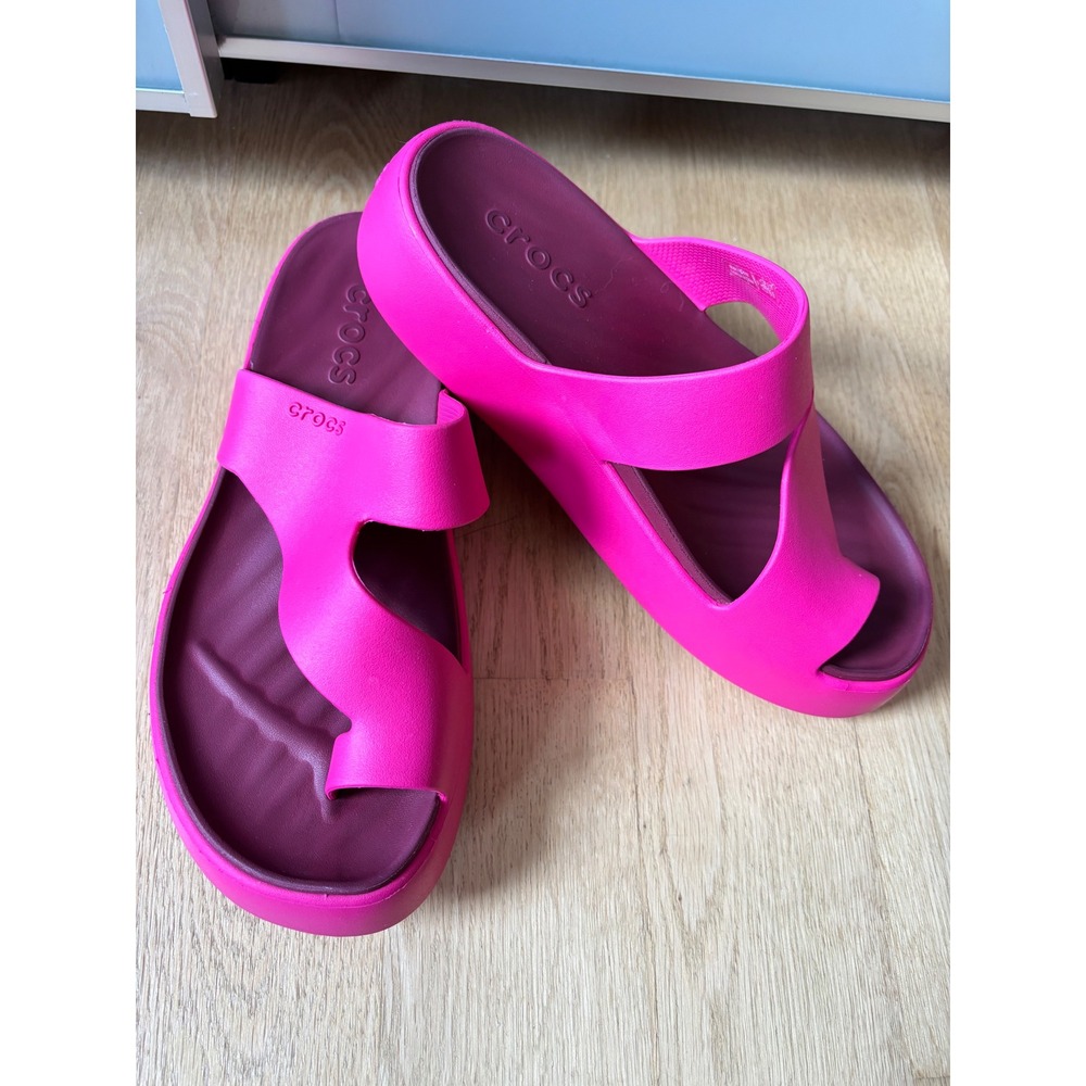 Crocs Getaway Platform Toe Loop Flip Thong Sandals Pink Women Size 6 Dragonfruit